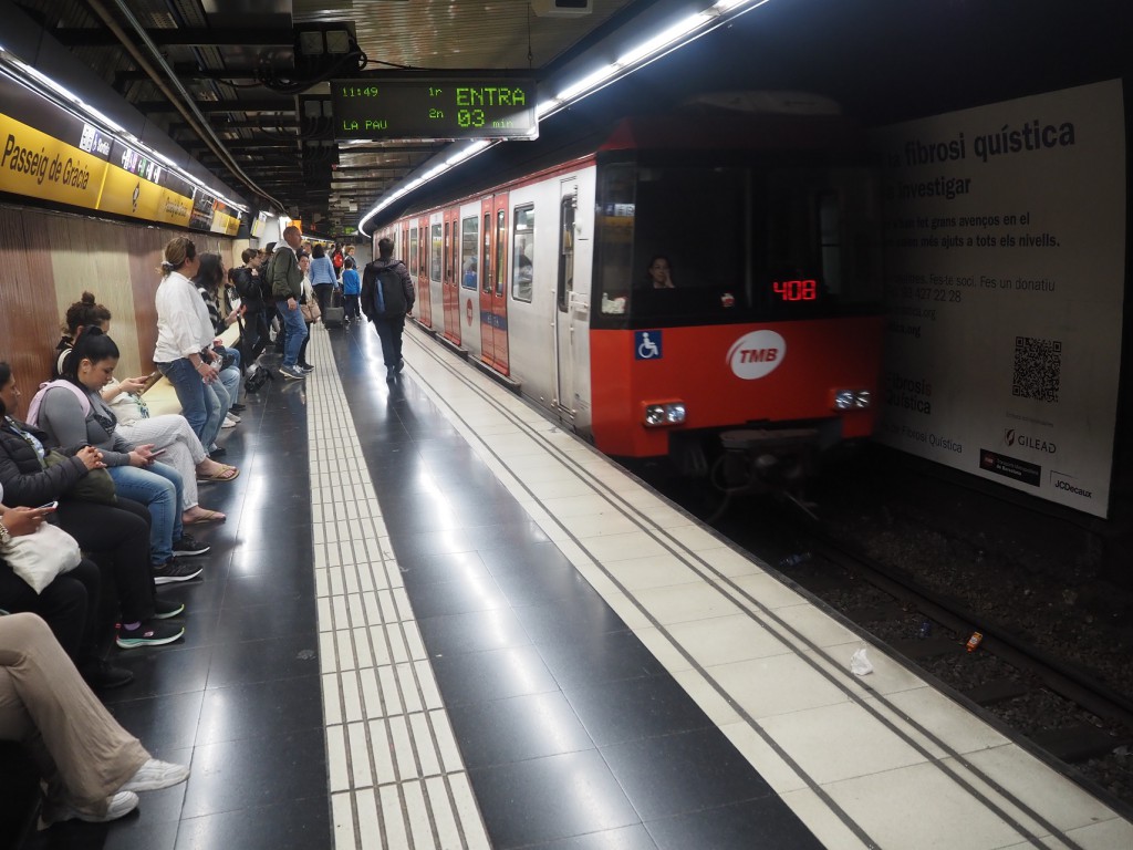 Metro w Barcelonie