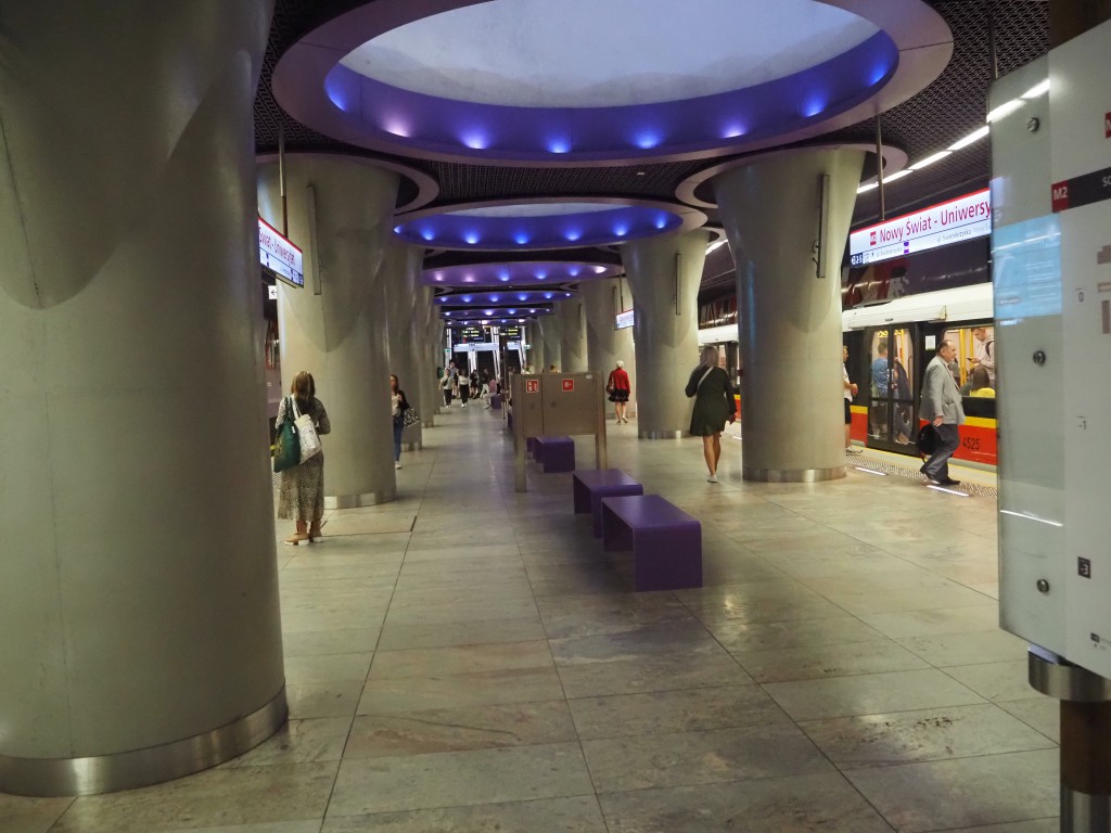 Metro w Warszawie, druga linia - stacja Nowy Świat Uniwersytet