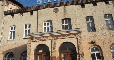 PKP wyremontuje zabytkowy dworzec w Oleśnicy. Na razie szczegółów brak