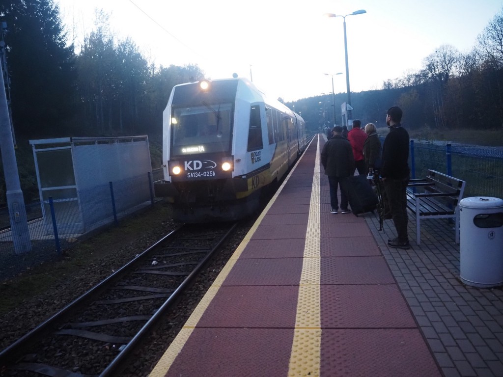 Pociąg KD na stacji Polanica-Zdrój