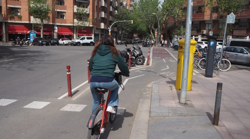 Rowery w Barcelonie. Jak aktywiści walczą o lepszą infrastrukturę rowerową?