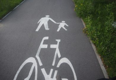 Uzupełnić infrastrukturę rowerową. Dla zielonych osiedli [ANALIZA]