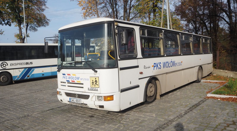 Autobus PKS Wołów